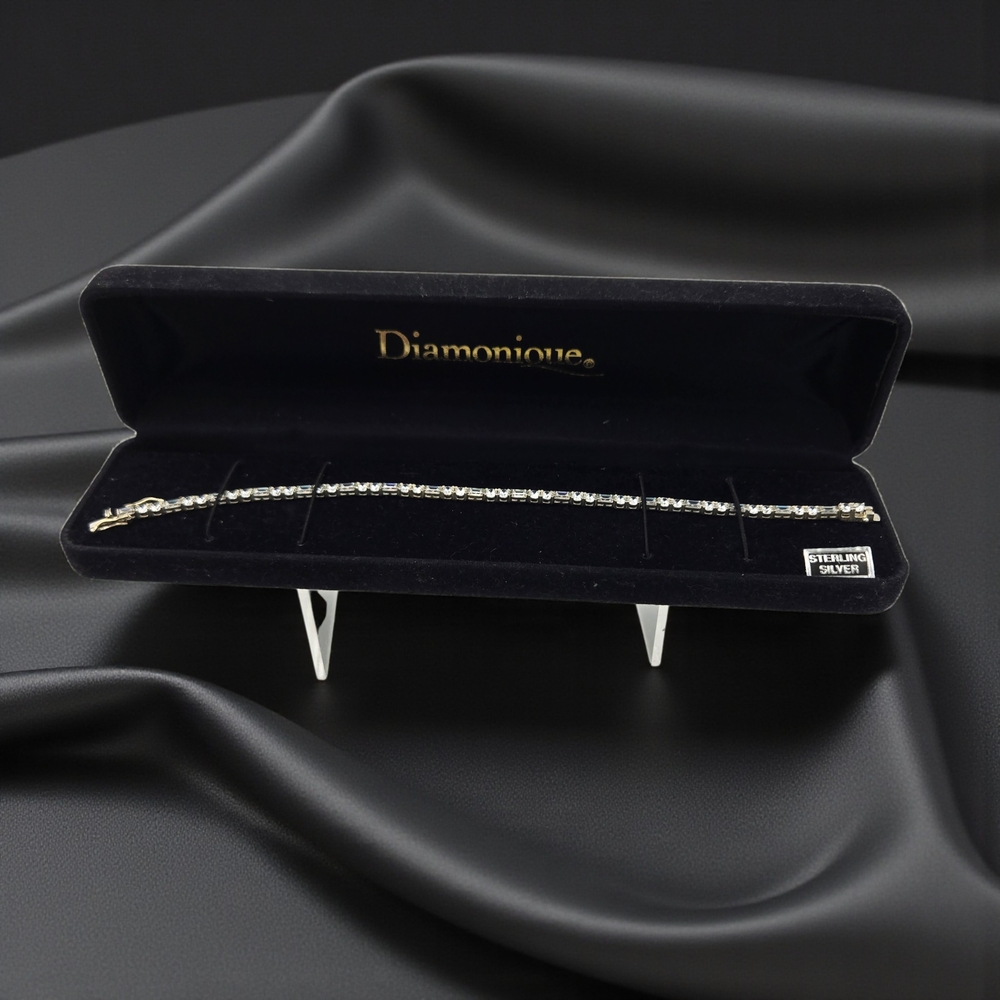 Dominique Diamonique CZ Tennis Bracelet 925 Sterling Emerald & Round Cut w/Case